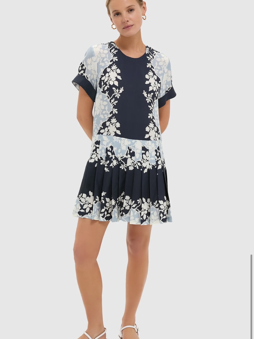 Tuckernuck Blue Fog Pleated Liza Dress - Picture 2 of 2